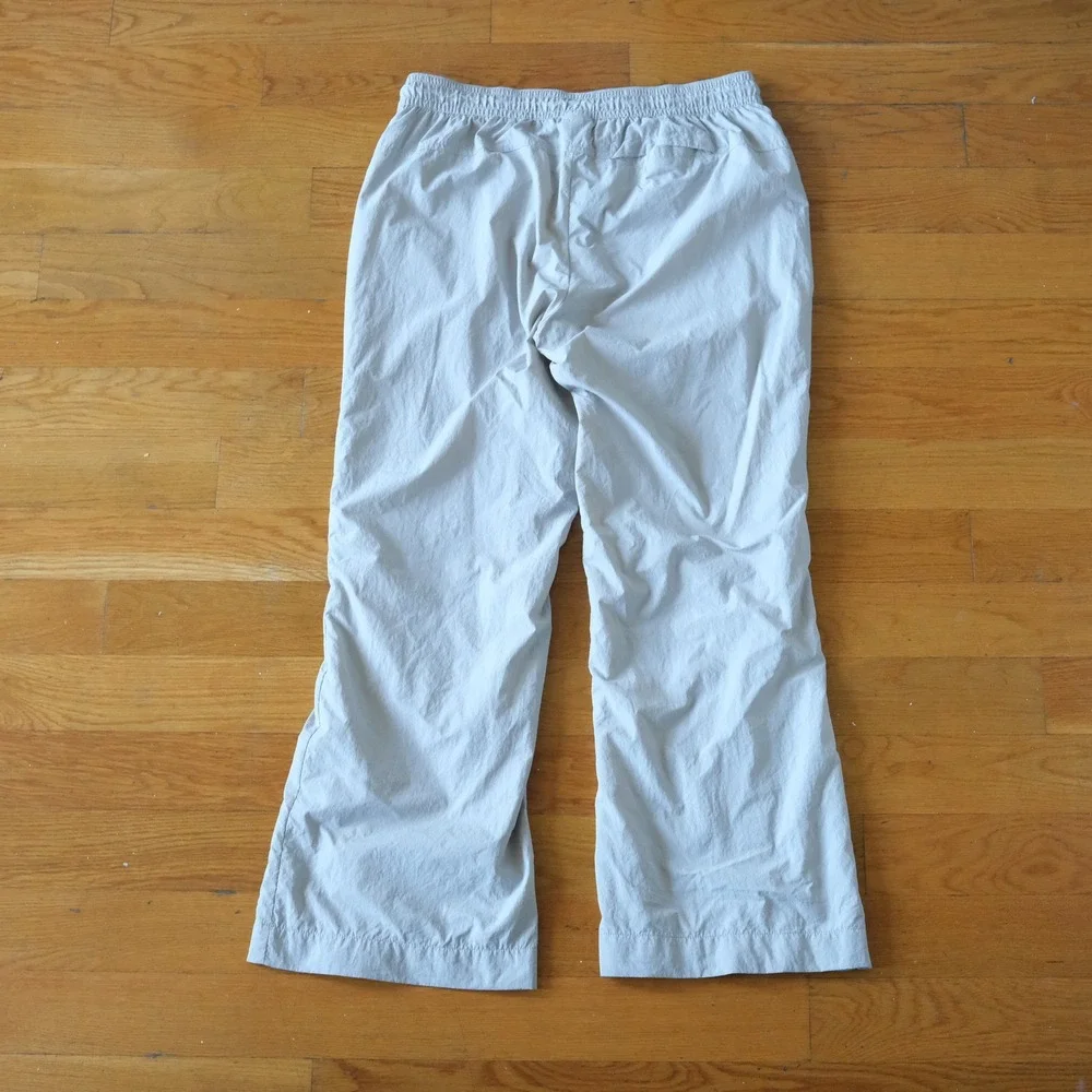Nike Sportswear Trousers Gray Crinkled Nylon Water Repellent Pants Size L Sporty